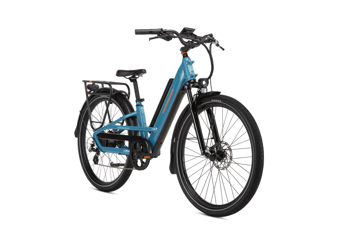 Gt commuter bike 2025